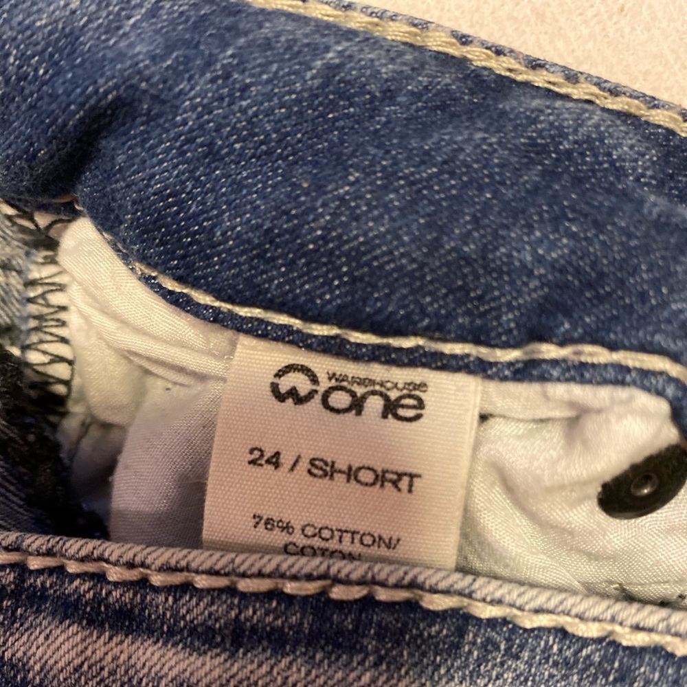 Jeans - Picture 3 of 3
